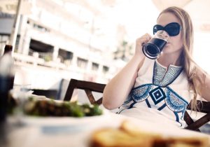 woman drinking beer