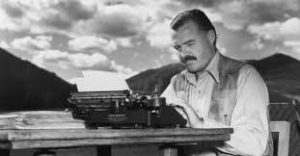 Ernest-Hemmingway at the typewriter