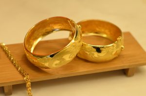 Polished Clean Gold Jewelry